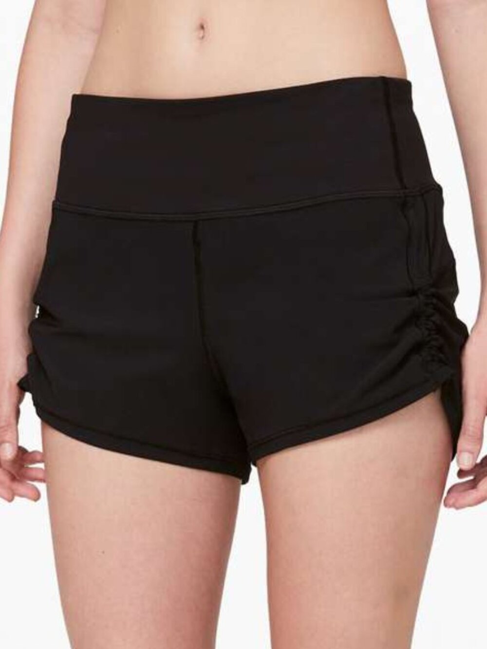 Lululemon Cinch and Stretch Short 2.5" black 8